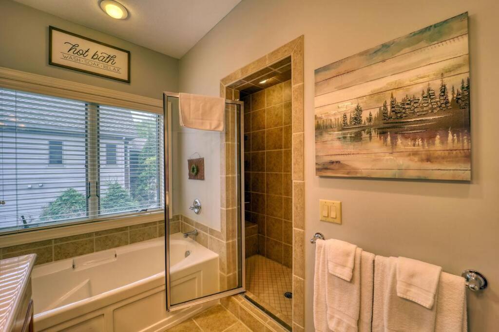 Bucket List Views Sugar Mountain Private Condo - 2Bed, 2Bath, Sleeps 6, Panoramic Views Of Mountains From Large Deck, Short Drive To Shopping, Restaurants, Cafes & Banner Elk Town Esterno foto