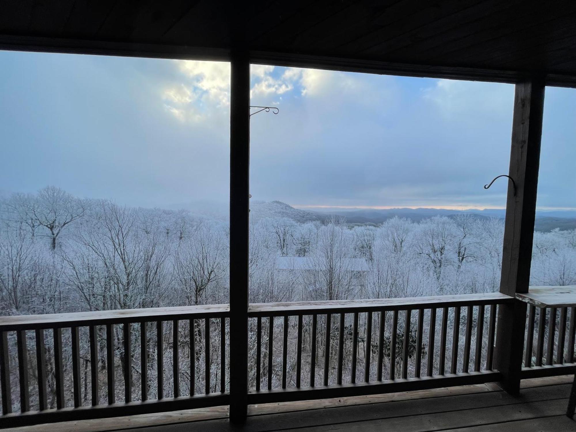 Bucket List Views Sugar Mountain Private Condo - 2Bed, 2Bath, Sleeps 6, Panoramic Views Of Mountains From Large Deck, Short Drive To Shopping, Restaurants, Cafes & Banner Elk Town Esterno foto